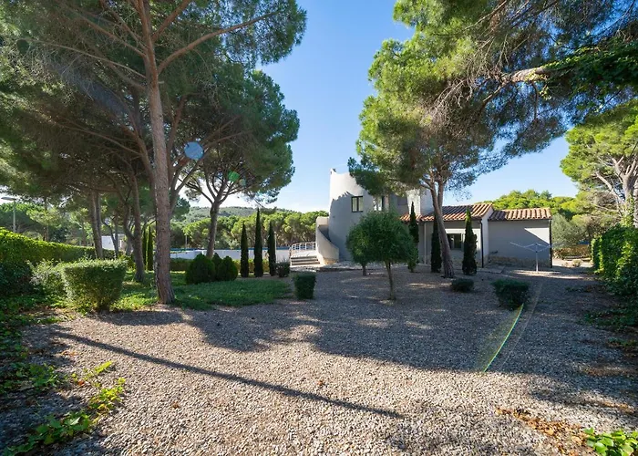 Cornelia * L' Escala