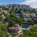 Cornelia * L' Escala